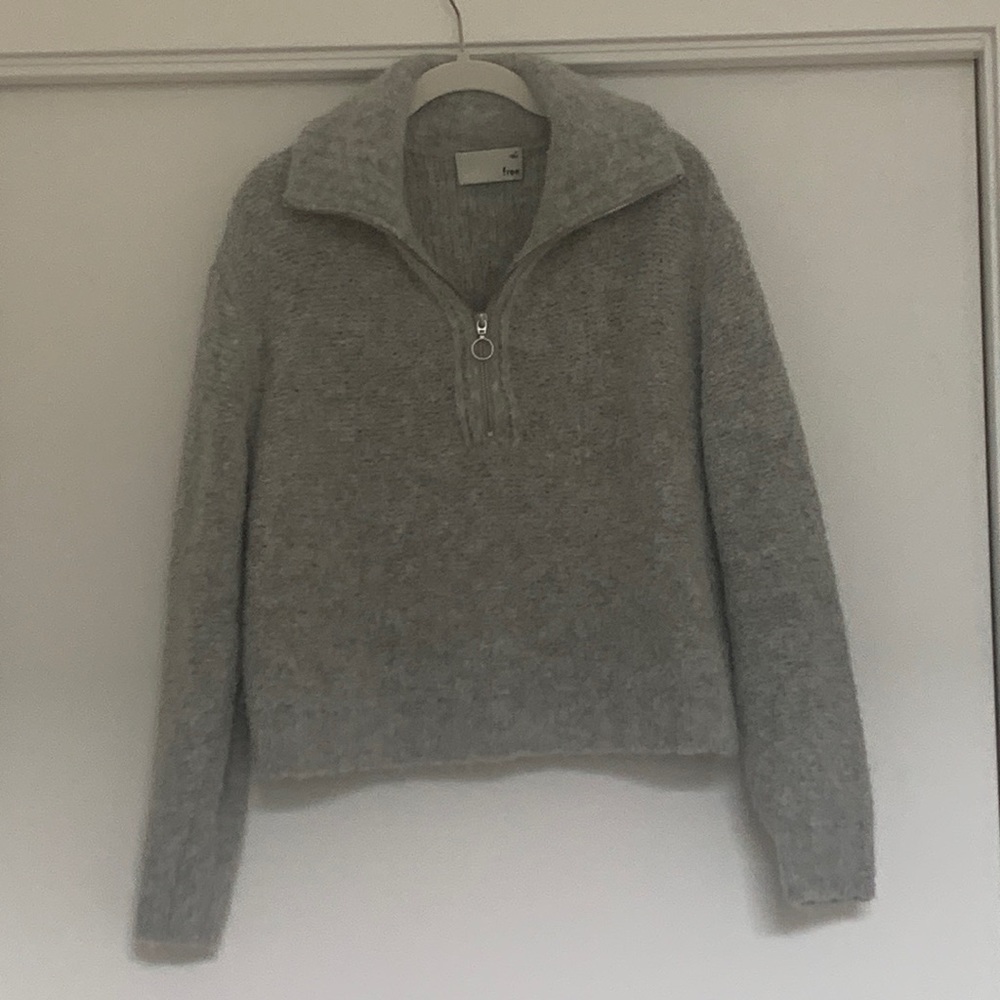 Wilfred Aritizia quarter zip grey sweater alpaca blend M medium
